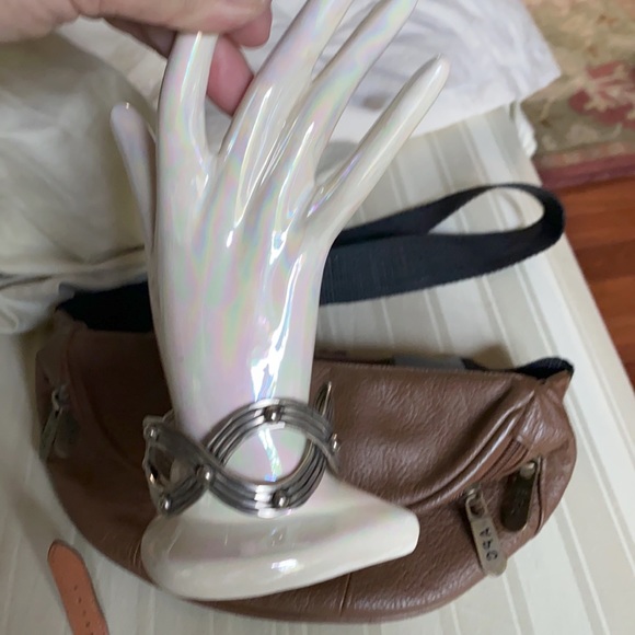 Unusual wide design. Retro- Art Deco design and wide multi-strand look bracelets - Picture 3 of 13